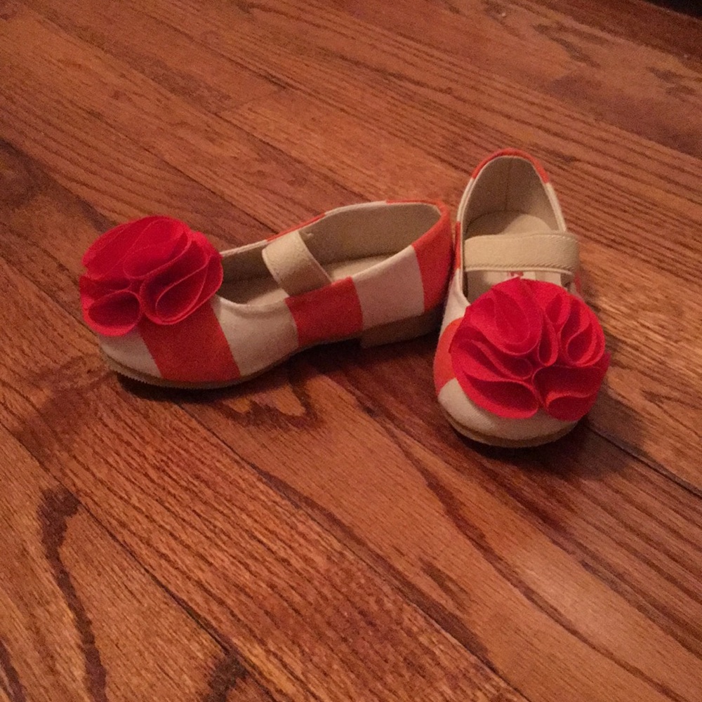 Toddler Mary Janes (size 6)